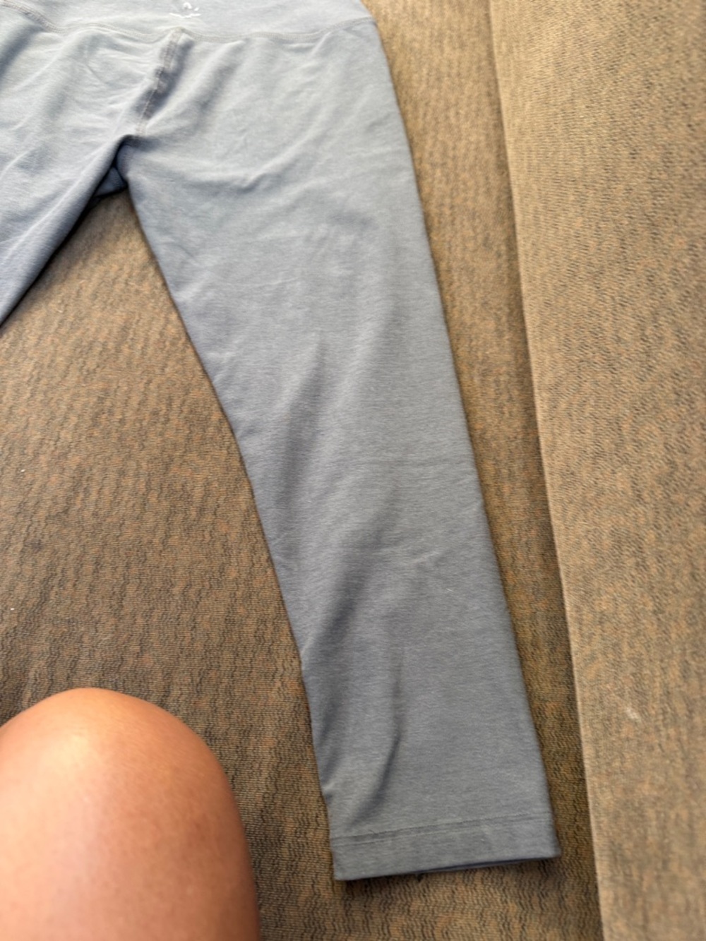 Beyond Yoga High-Waist Grey Leggings - Picture 3 of 4